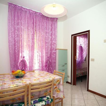 Ivana بيبيوني المظهر الخارجي الصورة